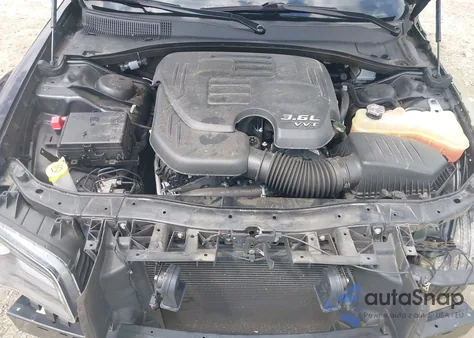 2021 Chrysler 300 300S from USA, damaged, VIN 2C3CCABG7MH640751